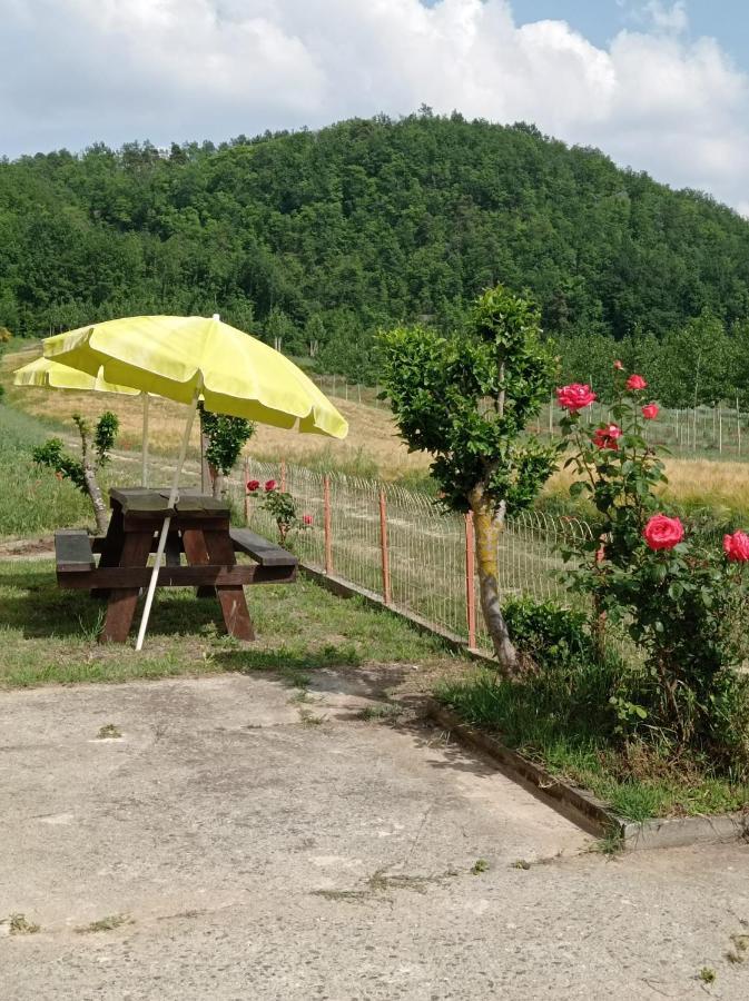 A Pousada Rifugio Escursionistico Ex-Scuola Grassi, Bubbio Exterior foto